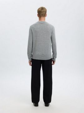 Показать информацию о Свитер Selected Изображение Свитер Selected