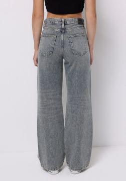 Показать информацию о Джинсы Colin's Изображение Джинсы Colin's