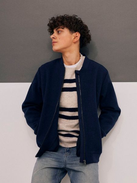 Изображение Бомбер name it