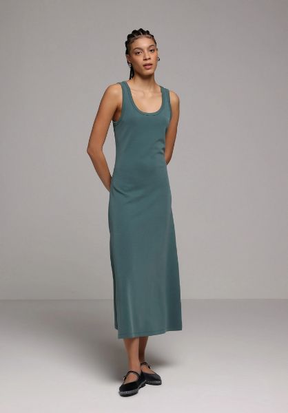 Изображение Платье Colin's