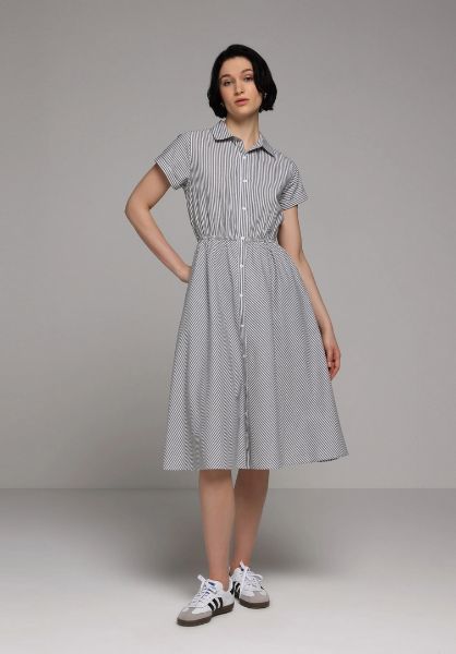 Изображение Платье Colin's